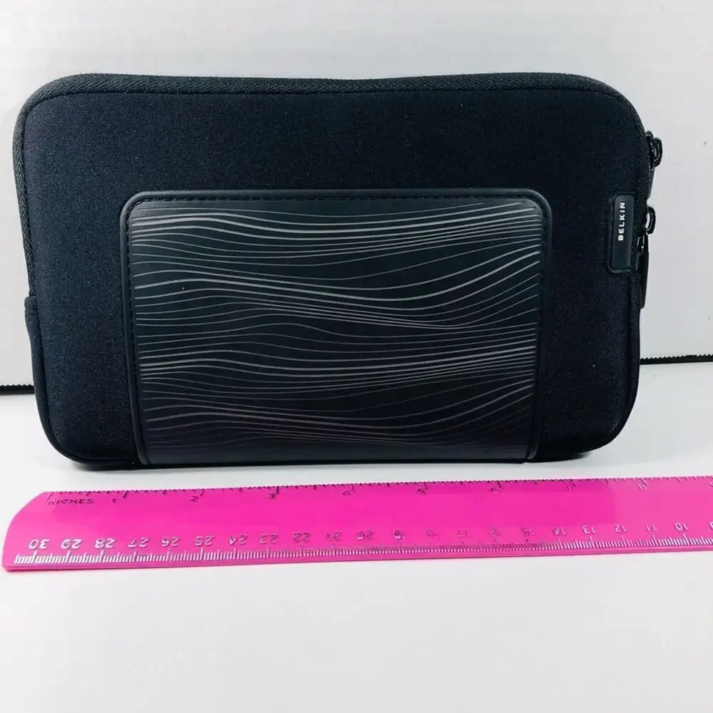 Belkin F8N518 Black Case - Picture 6 of 7